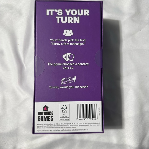 Hit Send Party Card Game – Original Edition (17+) NWOT - Picture 3 of 7